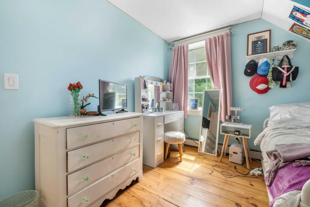 23 Adams Drive Kittery ME 03904