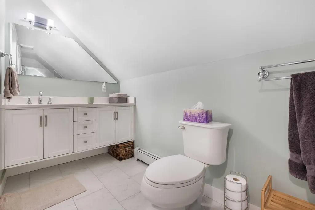 23 Adams Drive Kittery ME 03904