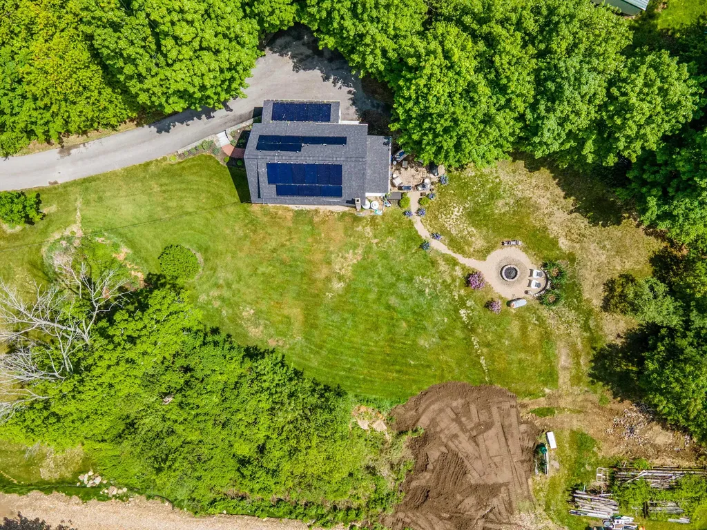 23 Adams Drive Kittery ME 03904