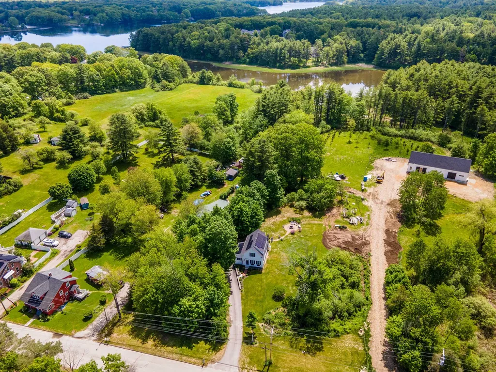 23 Adams Drive Kittery ME 03904