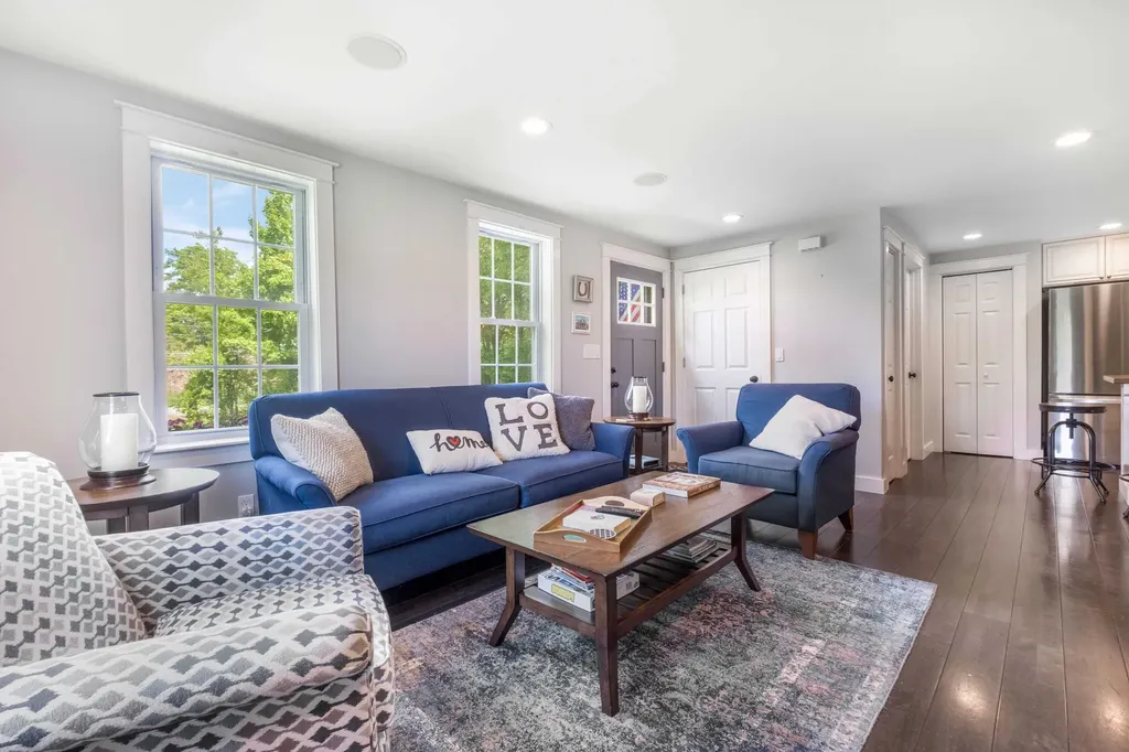 23 Adams Drive Kittery ME 03904