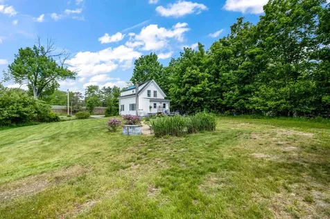 23 Adams Drive Kittery ME 03904
