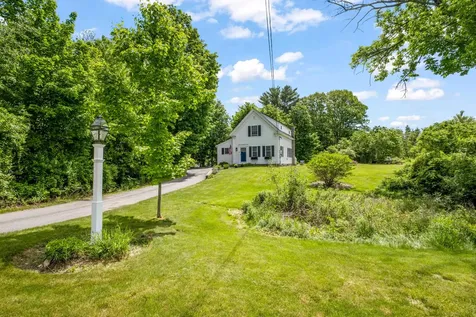 23 Adams Drive Kittery ME 03904