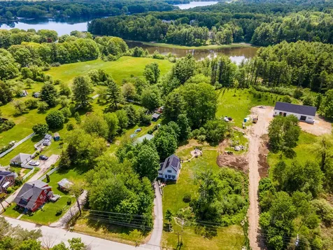 23 Adams Drive Kittery ME 03904