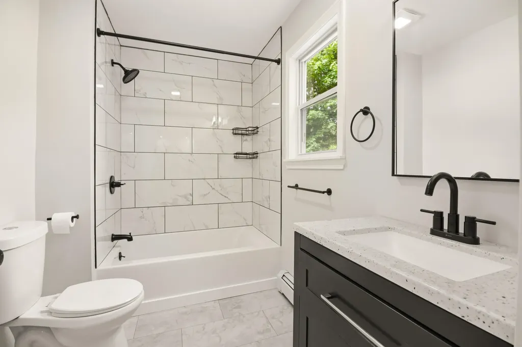 27 Rockhill Avenue Auburn ME 04210