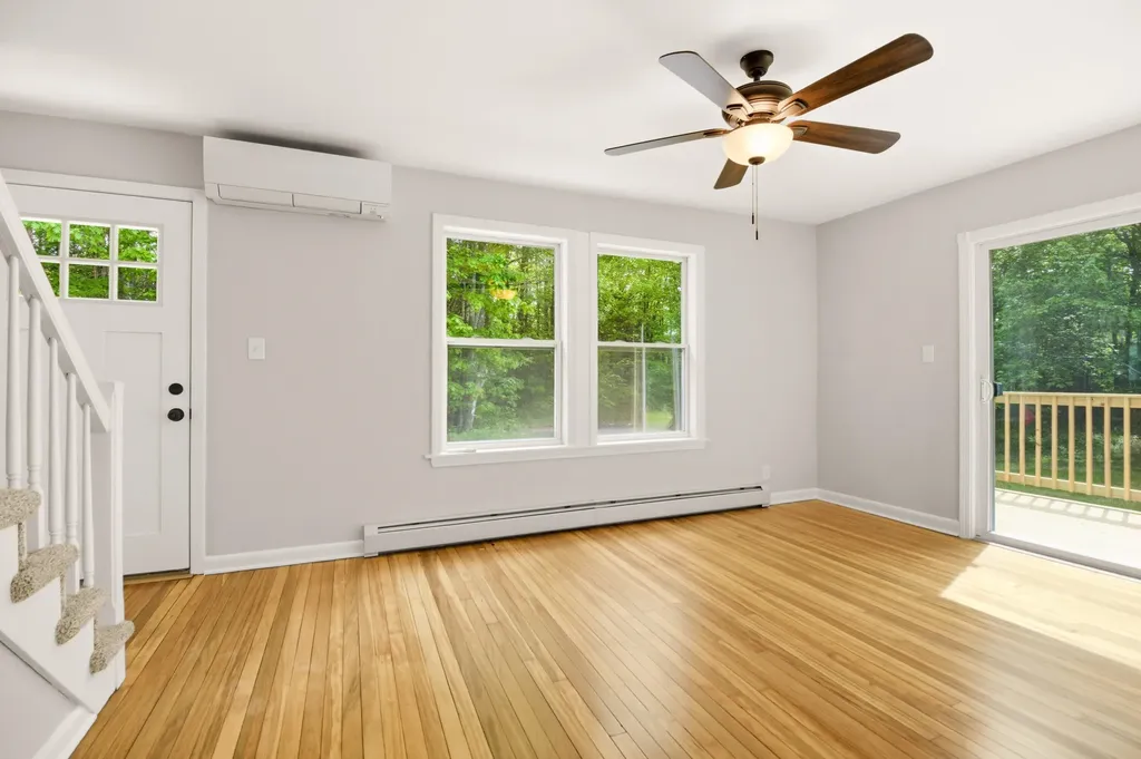 27 Rockhill Avenue Auburn ME 04210