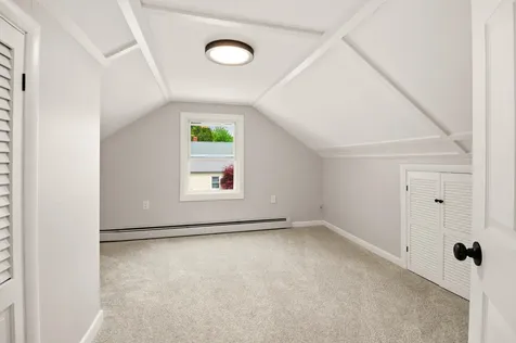 27 Rockhill Avenue Auburn ME 04210
