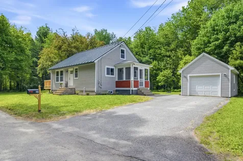 27 Rockhill Avenue Auburn ME 04210