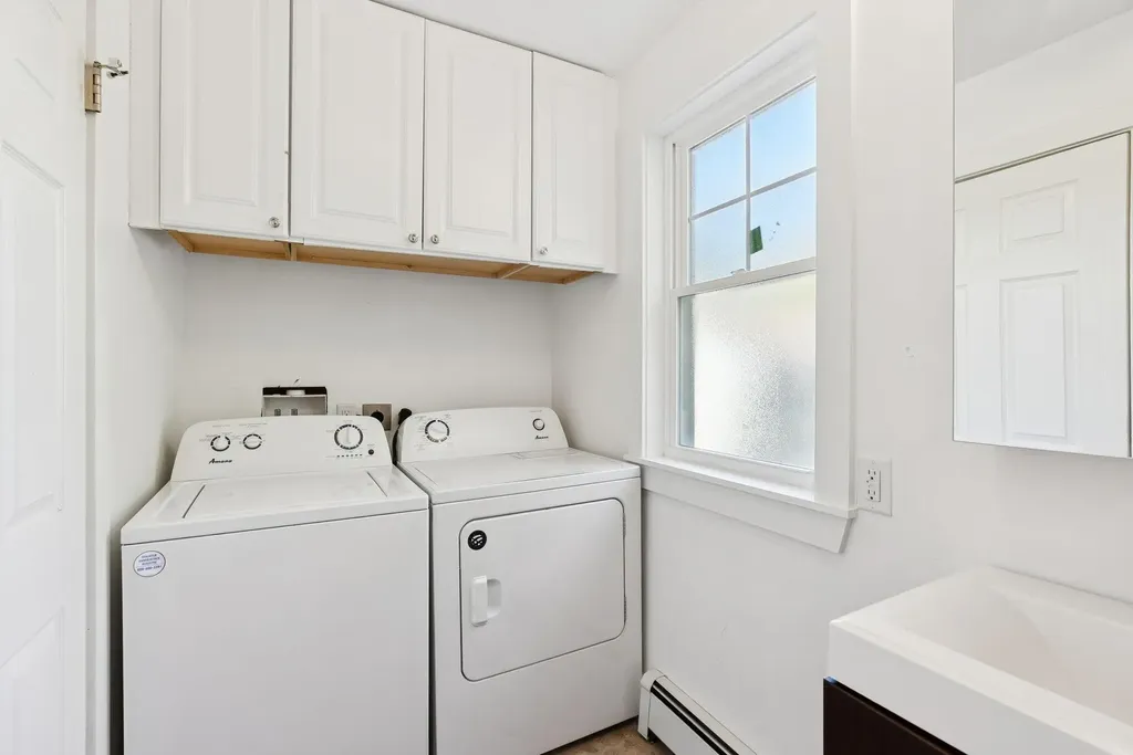 1309 Broadway South Portland ME 04106