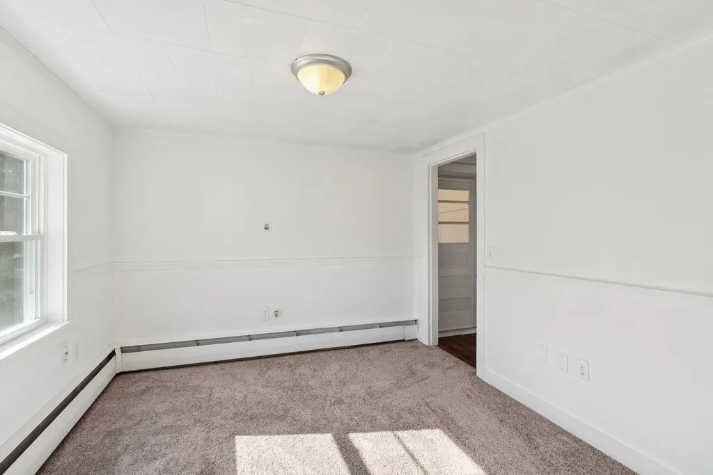 1309 Broadway South Portland ME 04106