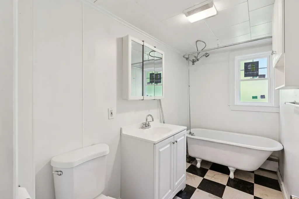 1309 Broadway South Portland ME 04106