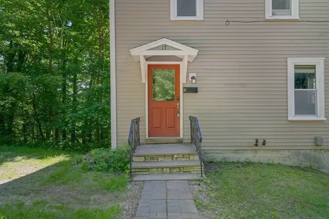17 High Street Augusta ME 04330