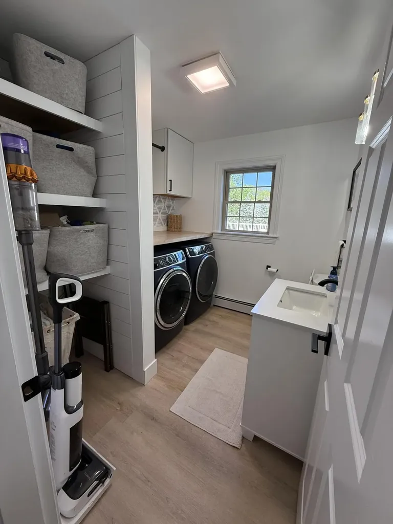 25 Constitution Avenue Hampden ME 04444