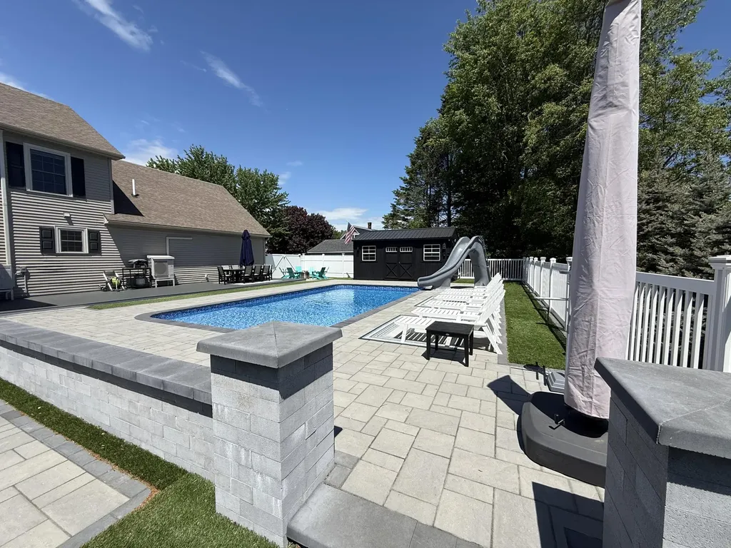 25 Constitution Avenue Hampden ME 04444