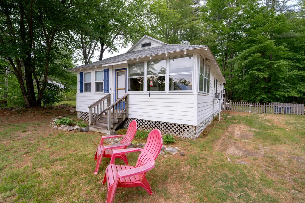24 Brave Lane Limington ME 04049
