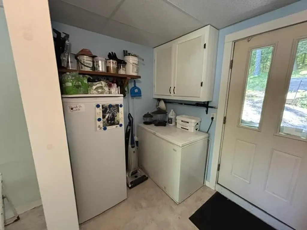 928 Main Street Wayne ME 04284