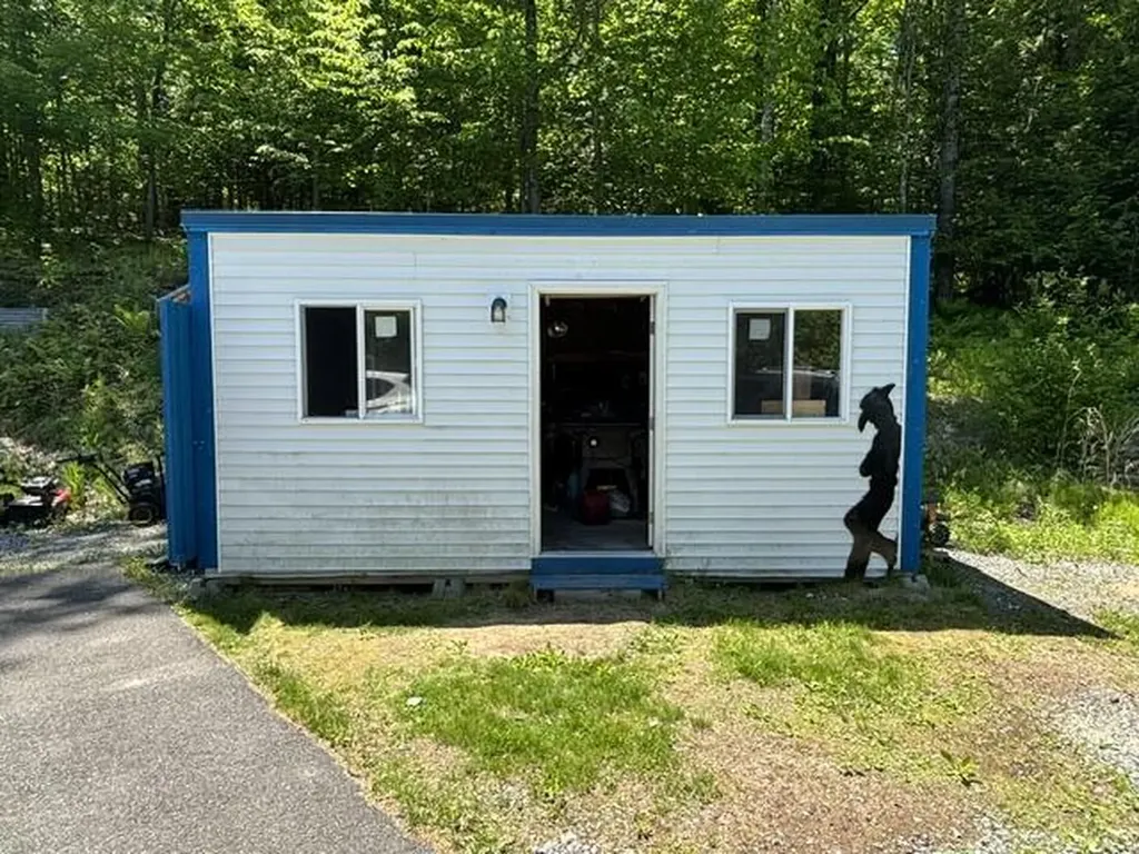 928 Main Street Wayne ME 04284