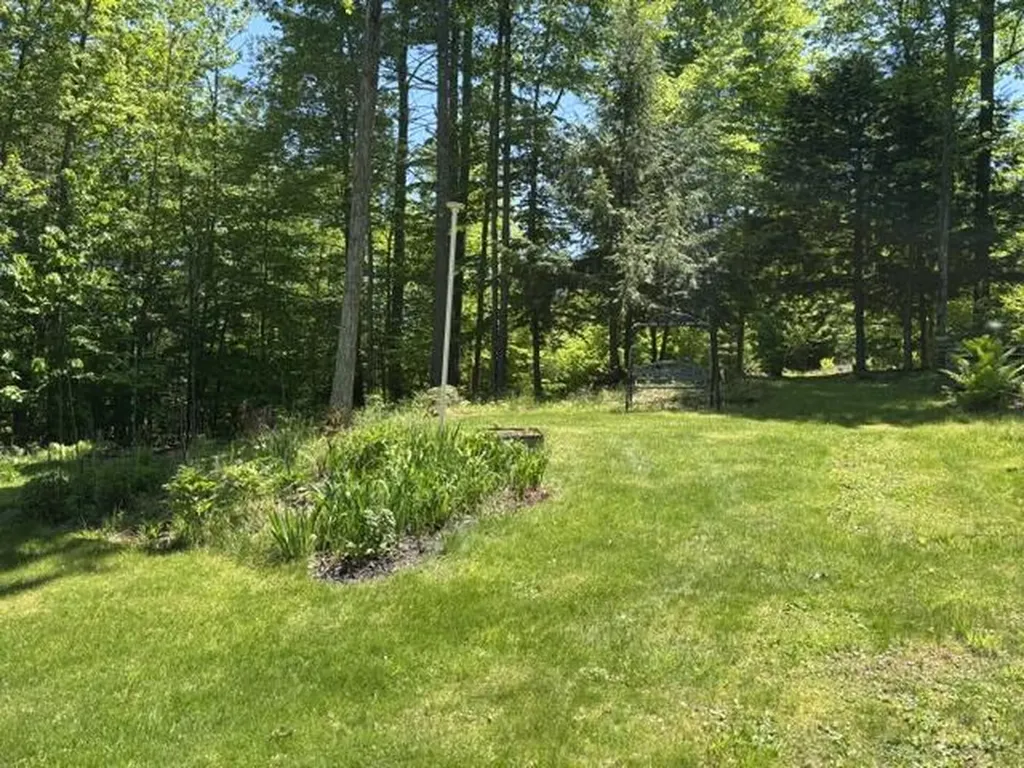 928 Main Street Wayne ME 04284