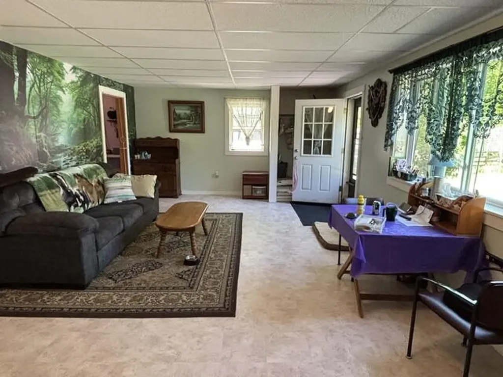 928 Main Street Wayne ME 04284
