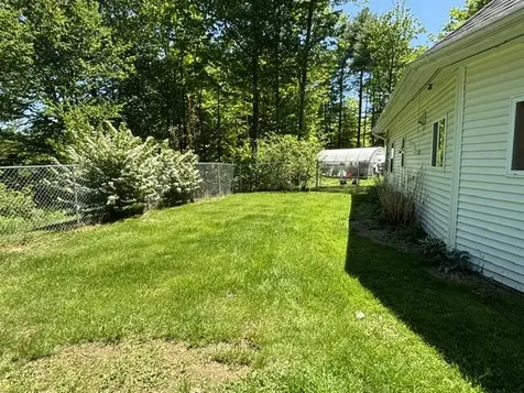 928 Main Street Wayne ME 04284