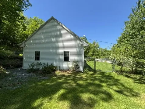 928 Main Street Wayne ME 04284