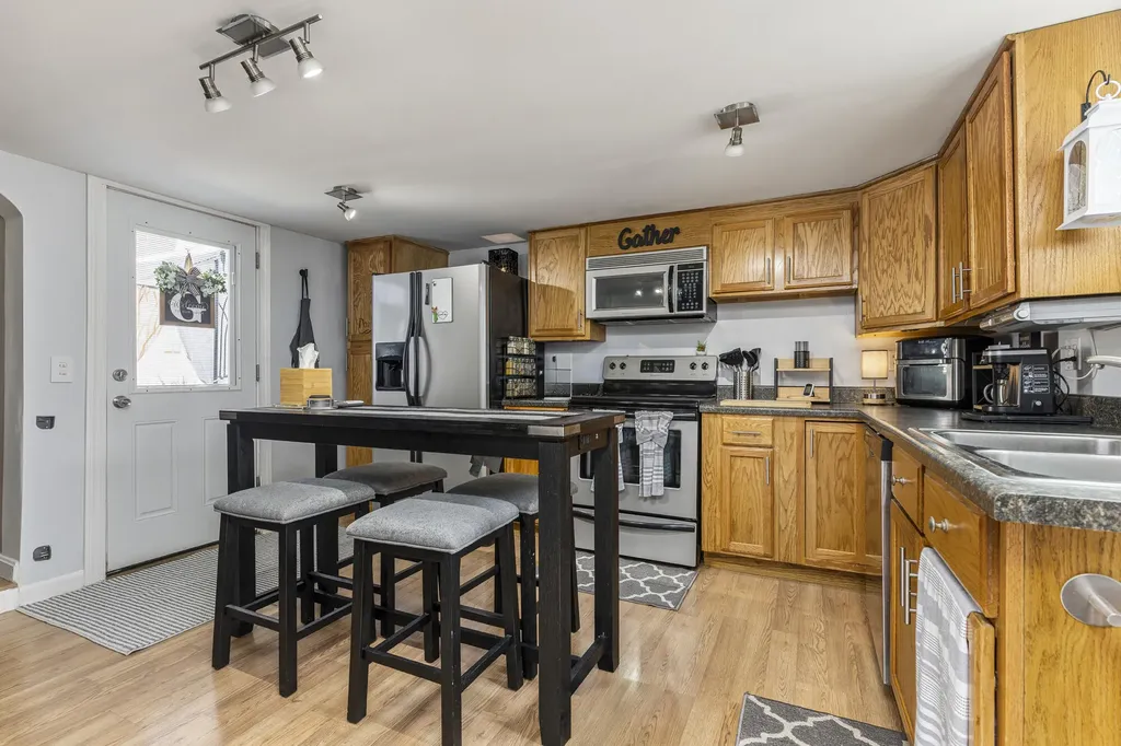 68 Central Park Avenue Old Orchard Beach ME 04064