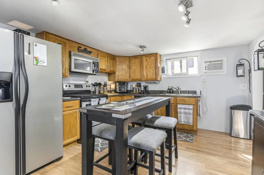 68 Central Park Avenue Old Orchard Beach ME 04064