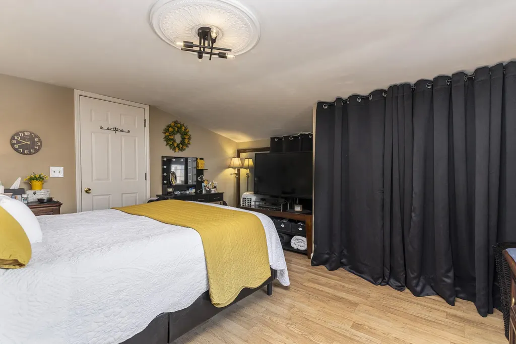68 Central Park Avenue Old Orchard Beach ME 04064