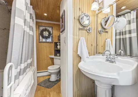 68 Central Park Avenue Old Orchard Beach ME 04064