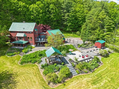 12 Perkins Lane Hallowell ME 04347