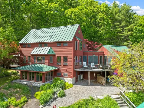 12 Perkins Lane Hallowell ME 04347