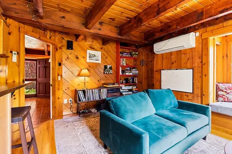 12 Perkins Lane Hallowell ME 04347