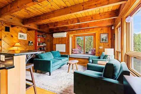 12 Perkins Lane Hallowell ME 04347