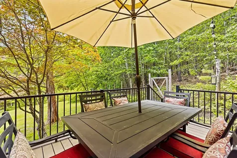 12 Perkins Lane Hallowell ME 04347