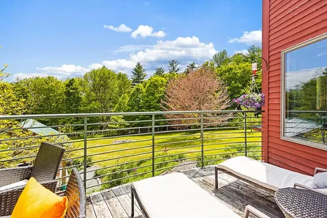 12 Perkins Lane Hallowell ME 04347