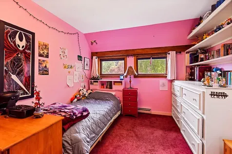 12 Perkins Lane Hallowell ME 04347