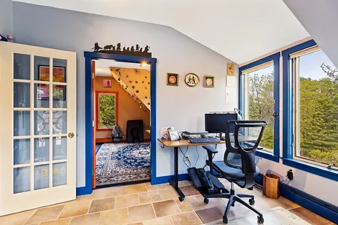 12 Perkins Lane Hallowell ME 04347