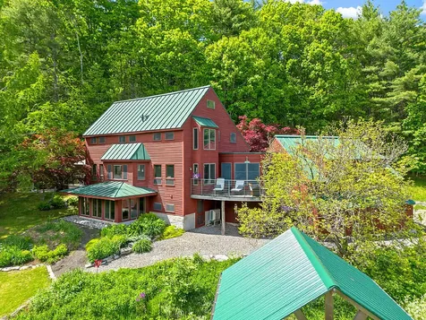 12 Perkins Lane Hallowell ME 04347