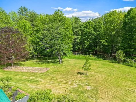 12 Perkins Lane Hallowell ME 04347