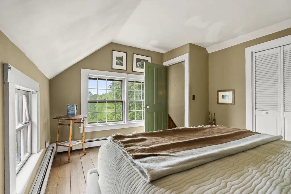 320 E Pittston Road Dresden ME 04342