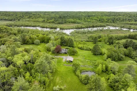 320 E Pittston Road Dresden ME 04342
