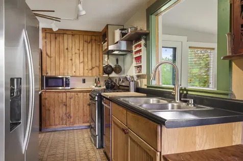 320 E Pittston Road Dresden ME 04342