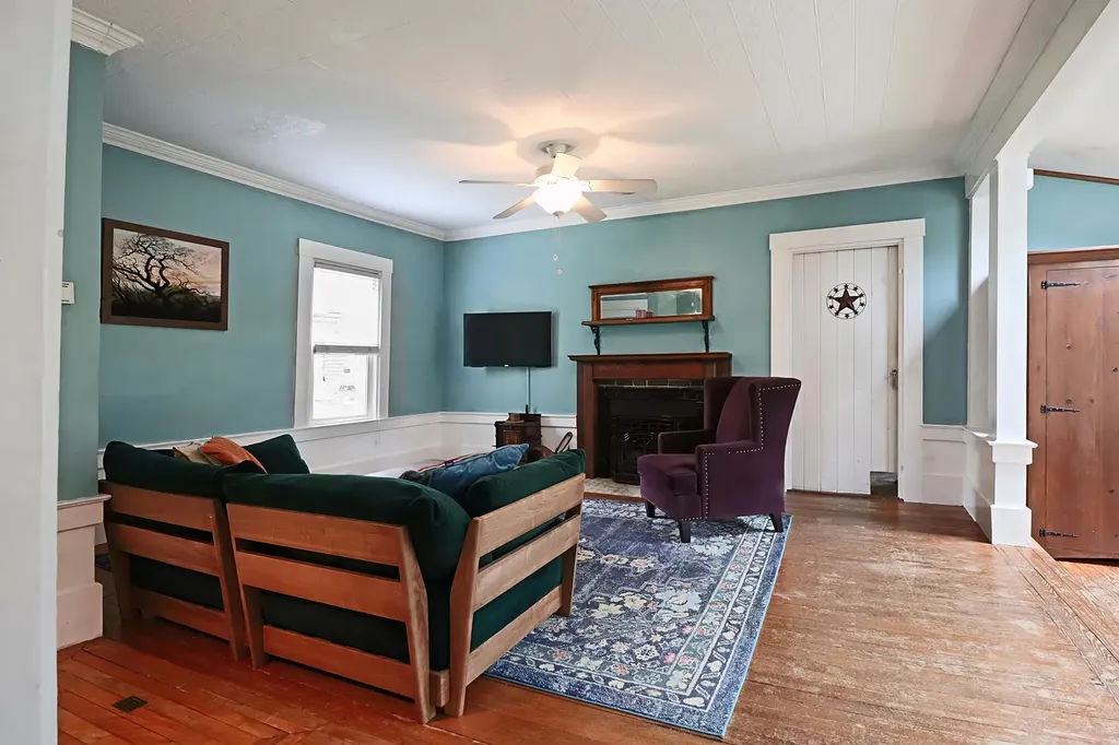 500 Douglas Highway Lamoine ME 04605