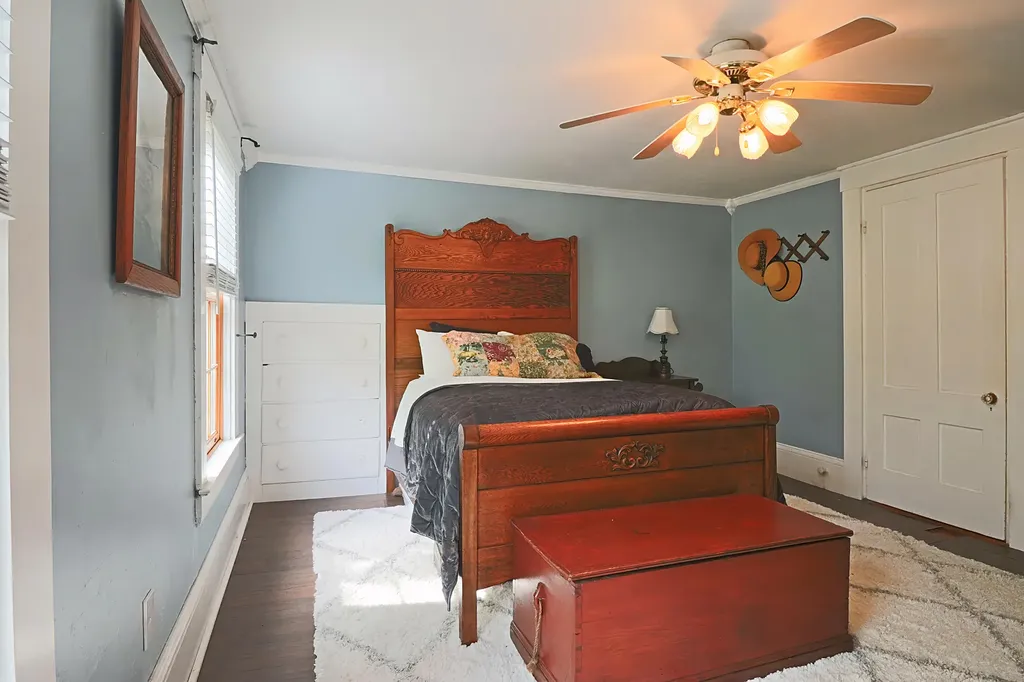 500 Douglas Highway Lamoine ME 04605