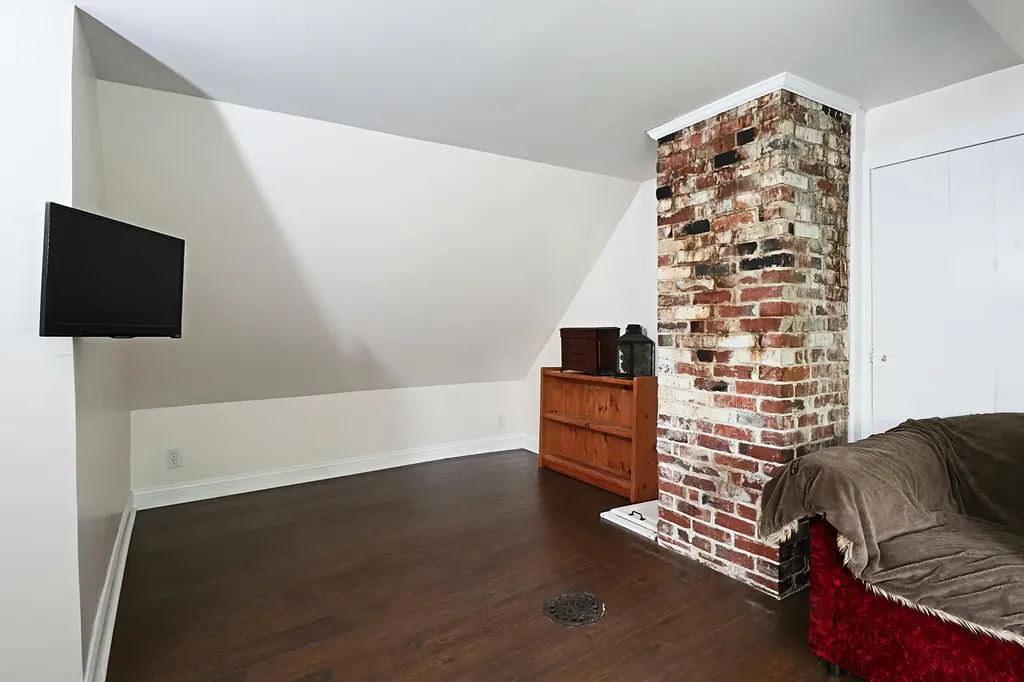 500 Douglas Highway Lamoine ME 04605