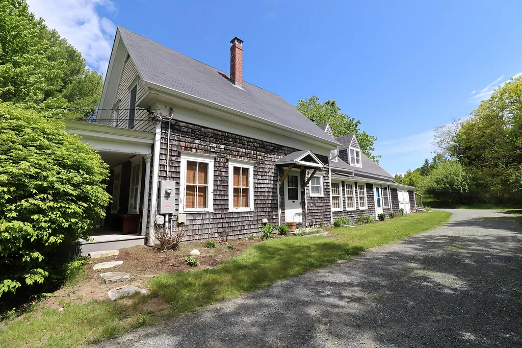 500 Douglas Highway Lamoine ME 04605