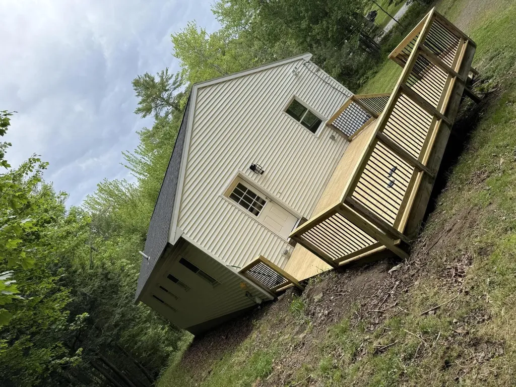 28 Presumpscot Road Windham ME 04062