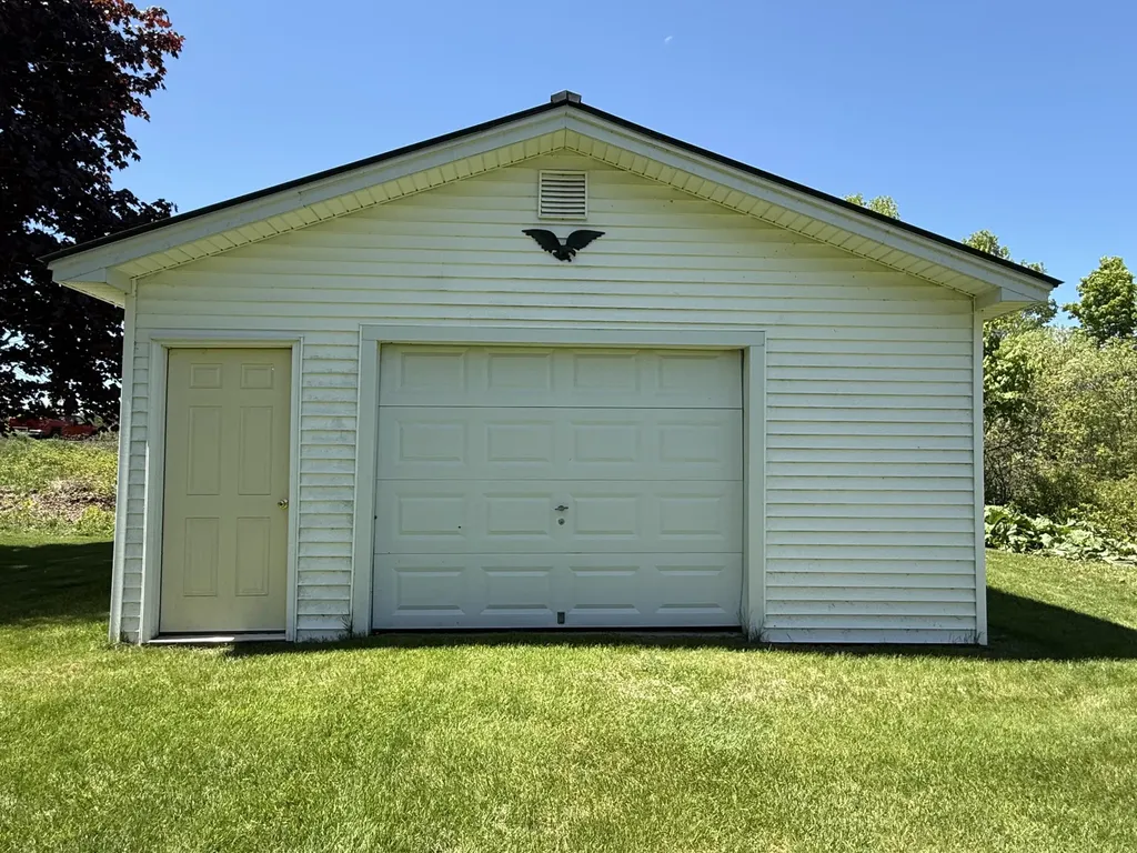 215 S Oakfield Road Linneus ME 04730