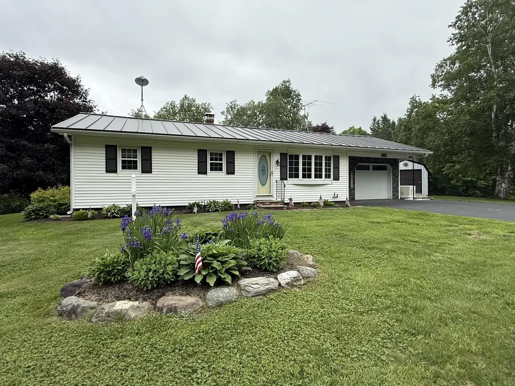 215 S Oakfield Road Linneus ME 04730
