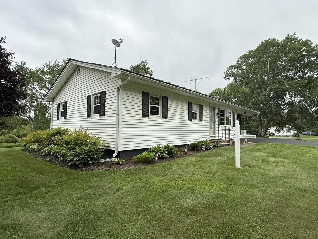 215 S Oakfield Road Linneus ME 04730